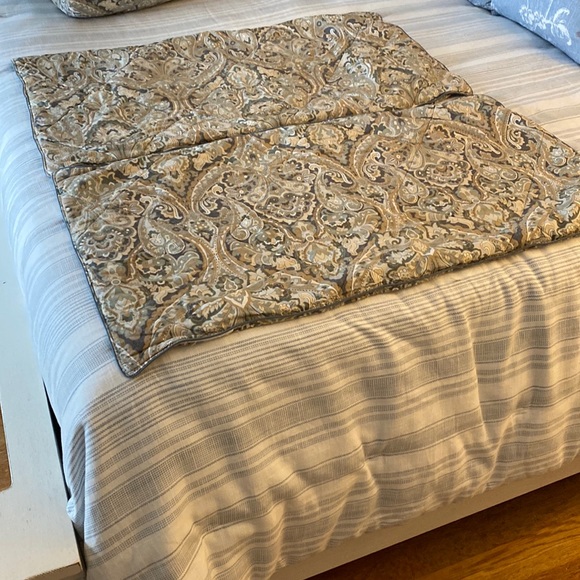 Pottery Barn Bedding Pottery Barn Mckenna King Size Comforter With